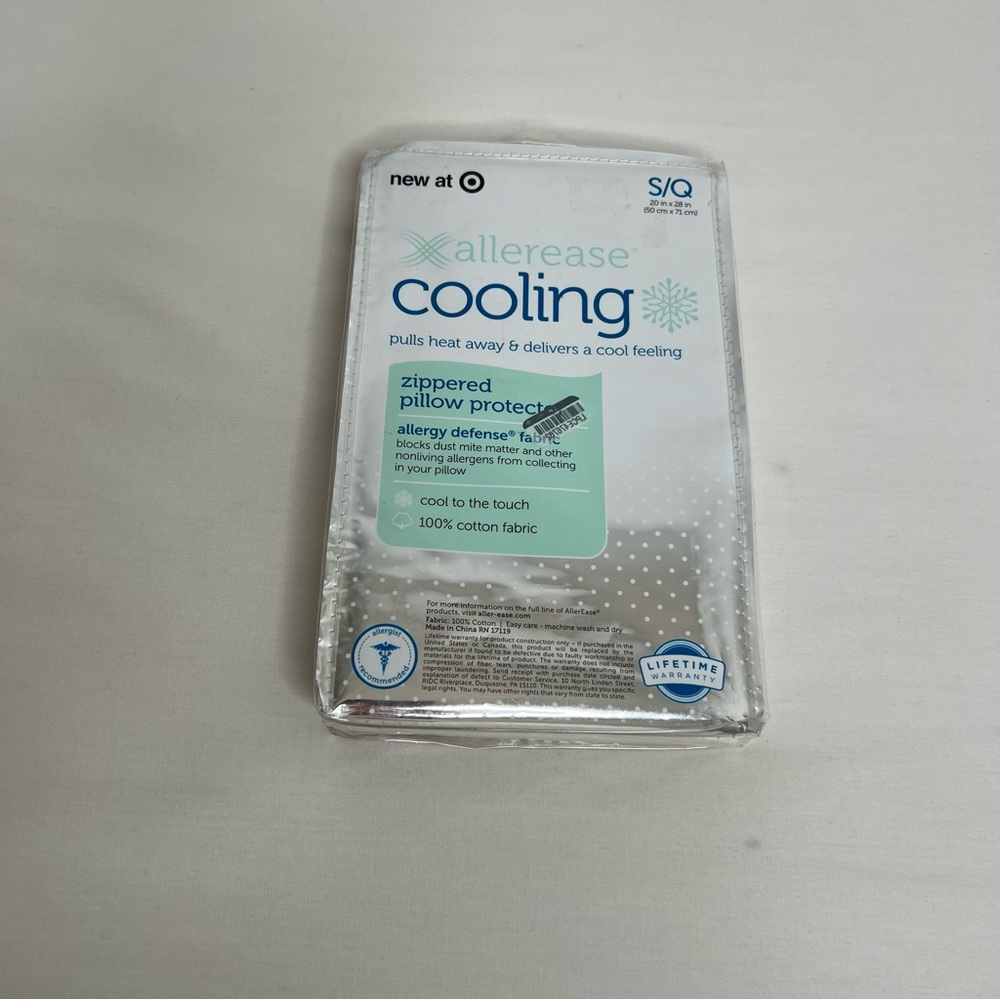 Allerease Zippered Pillow Protector - Cooling S/Q Allergy Defense- 3 Pack - Picture 2 of 3